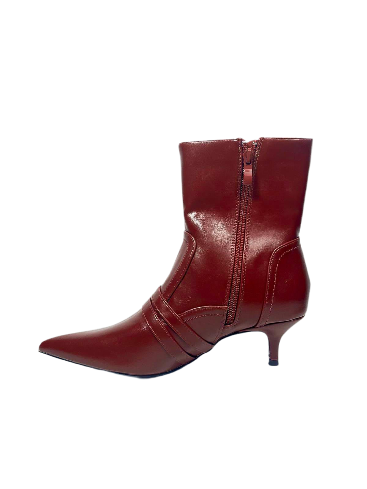 Bottine à petit talon bordeaux