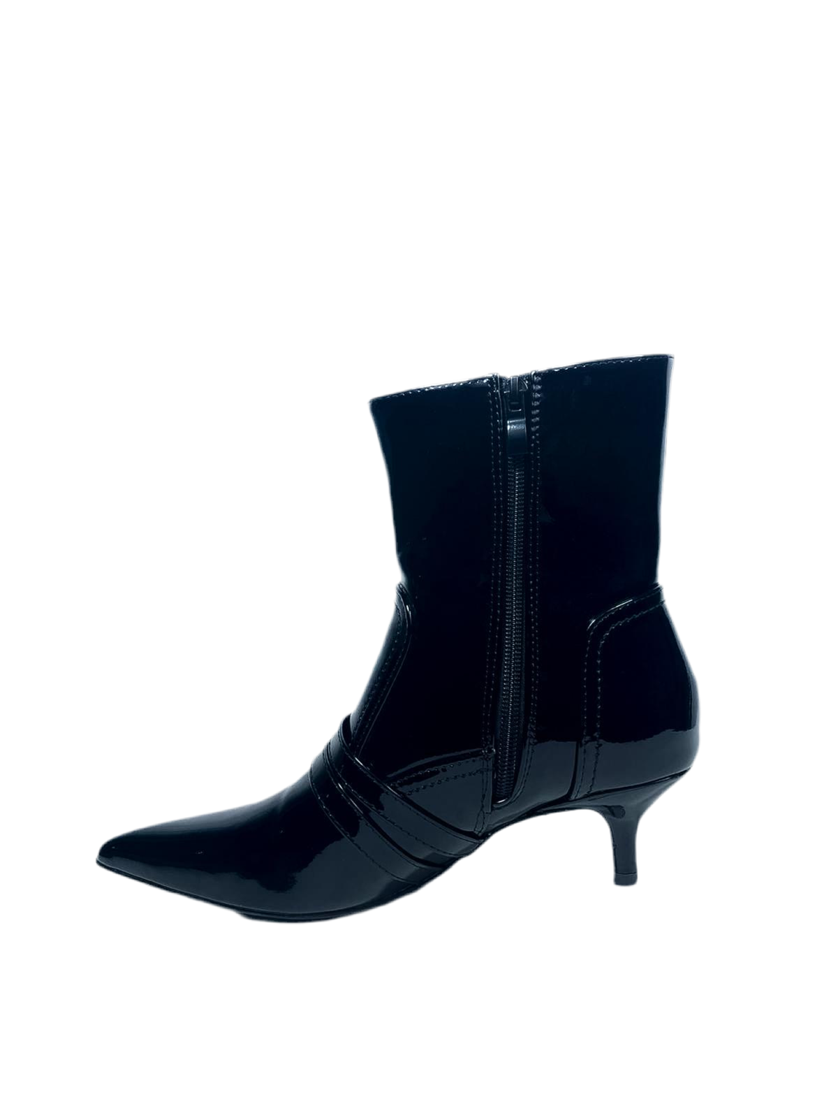 Bottine à petit talon noir